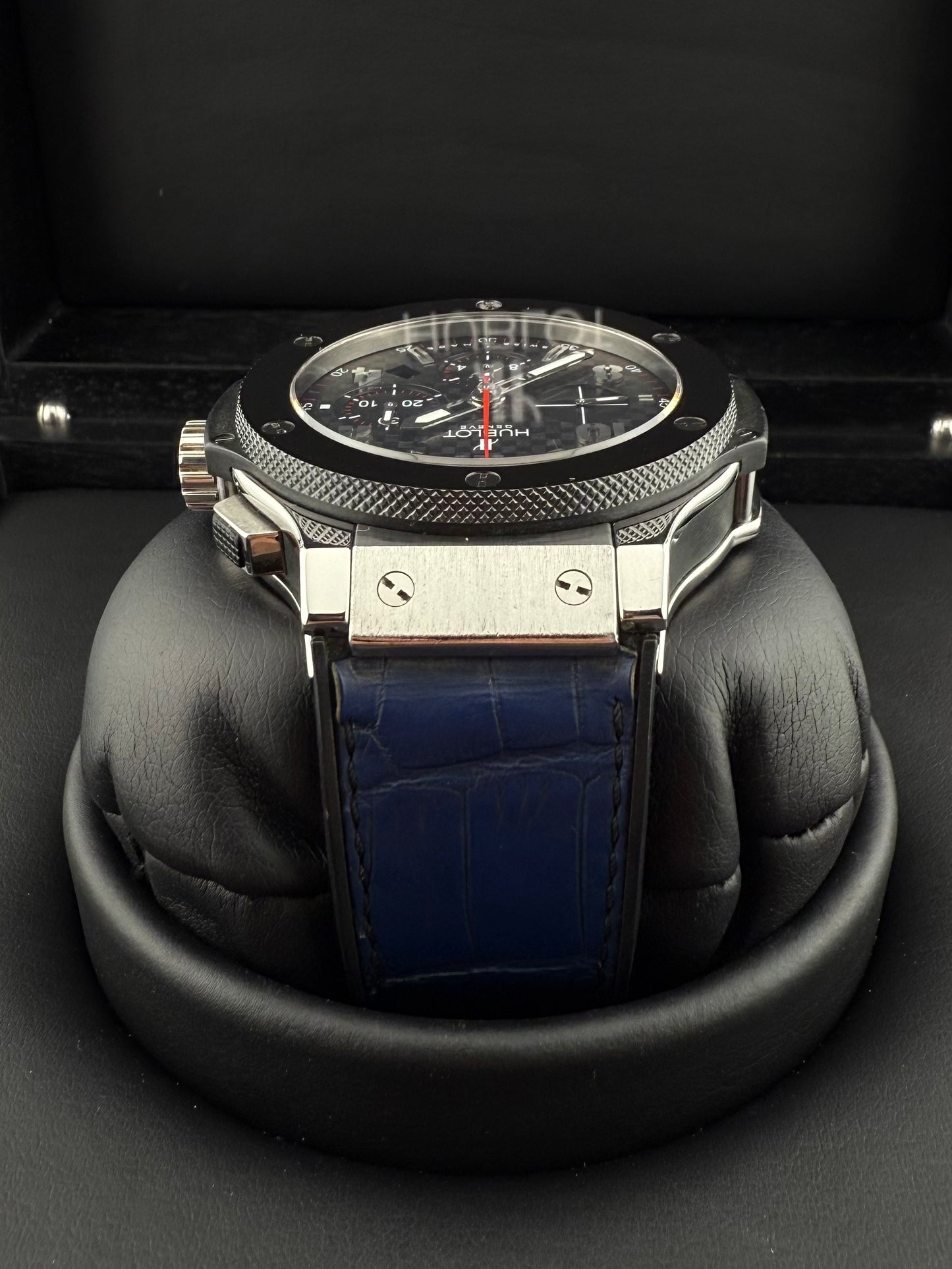 HUBLOT - Big Bang 44mm Carbon Fiber Dial 301.SB.131.RX(Travel Case & Alligator Band)