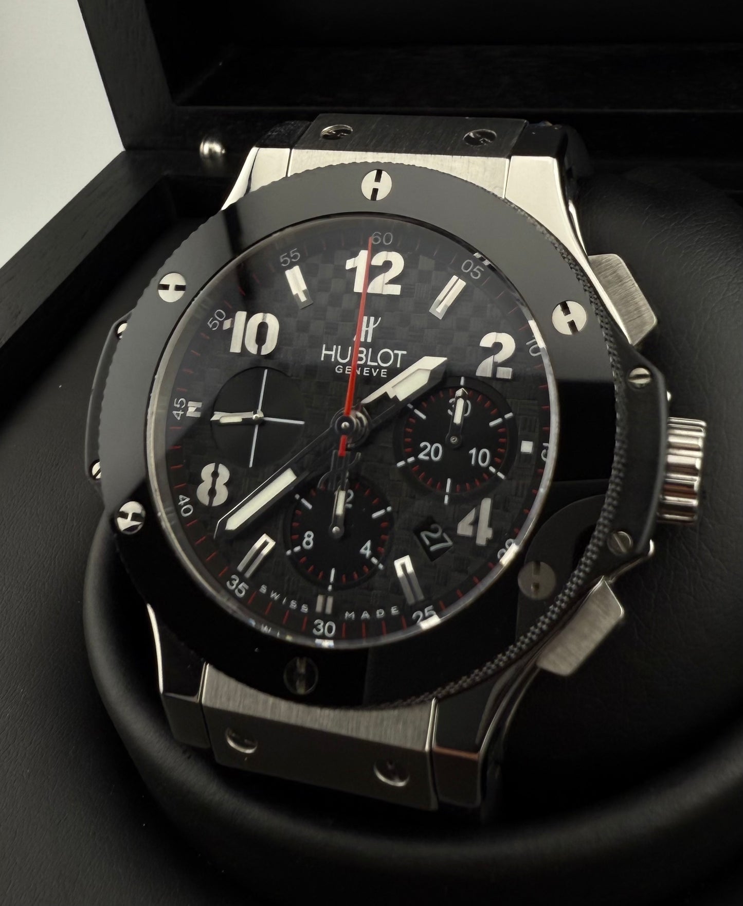 HUBLOT - Big Bang 44mm Carbon Fiber Dial 301.SB.131.RX(Travel Case & Alligator Band)