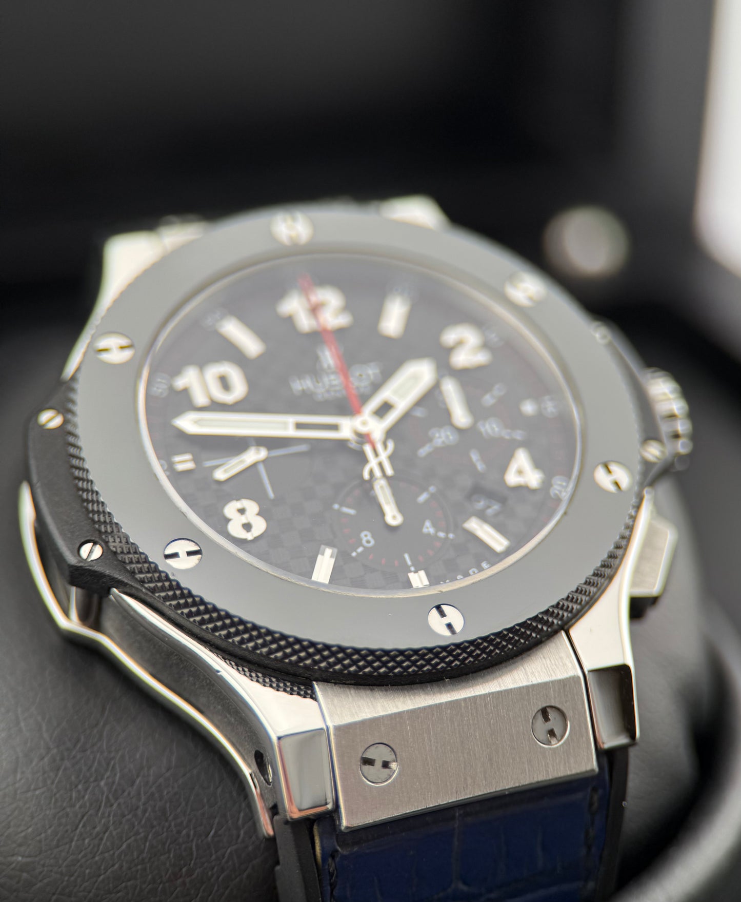 HUBLOT - Big Bang 44mm Carbon Fiber Dial 301.SB.131.RX(Travel Case & Alligator Band)