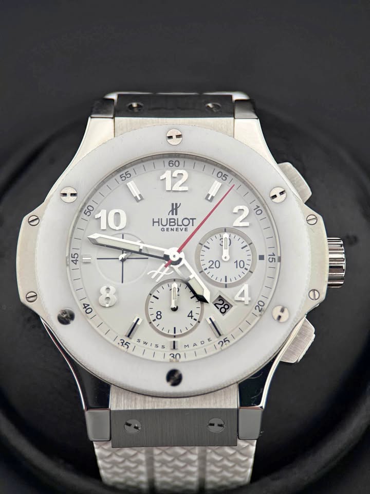 Hublot Big Bang St. Moritz 301.SE.230.RW – Men's Luxury Chronograph