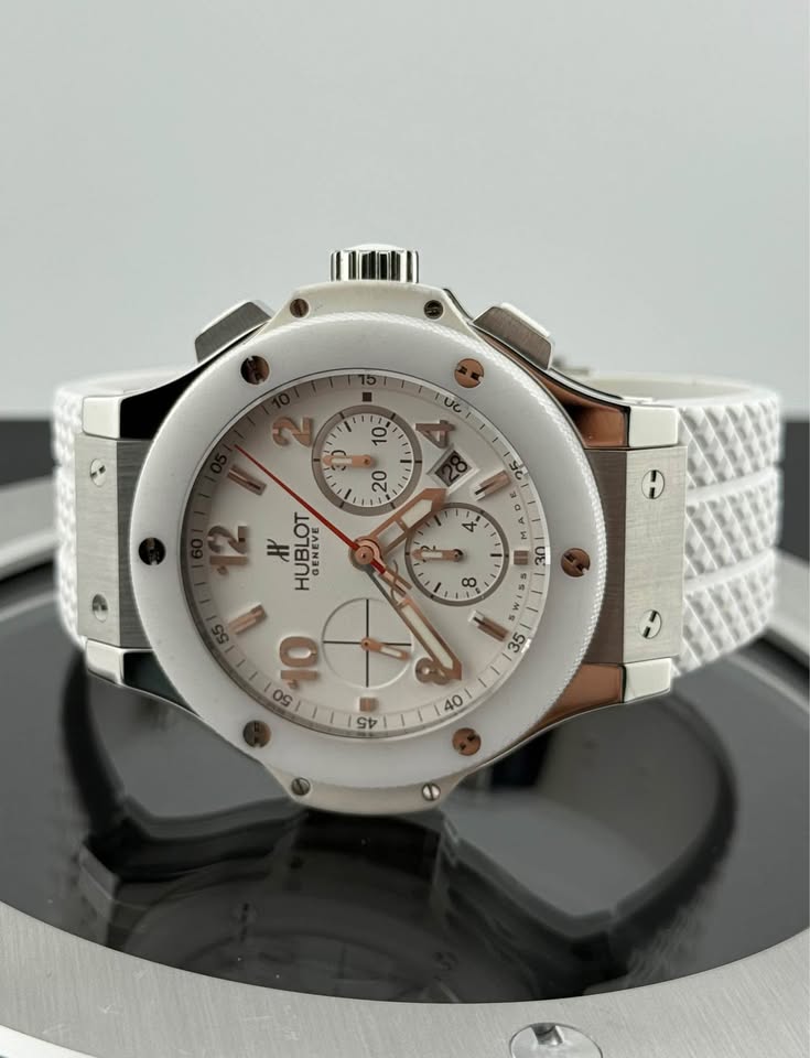 Hublot Big Bang St. Moritz 301.SE.230.RW – Men's Luxury Chronograph