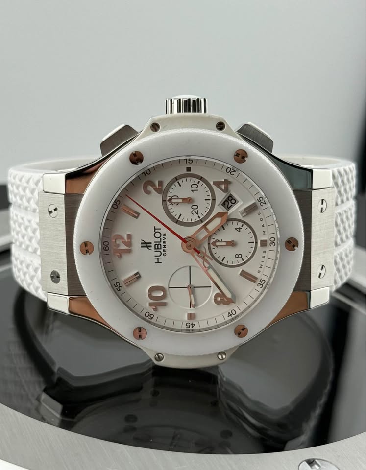Hublot Big Bang St. Moritz 301.SE.230.RW – Men's Luxury Chronograph
